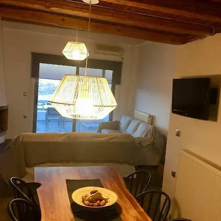 Prázdninový dům Cozy Katerina's Mezonette *